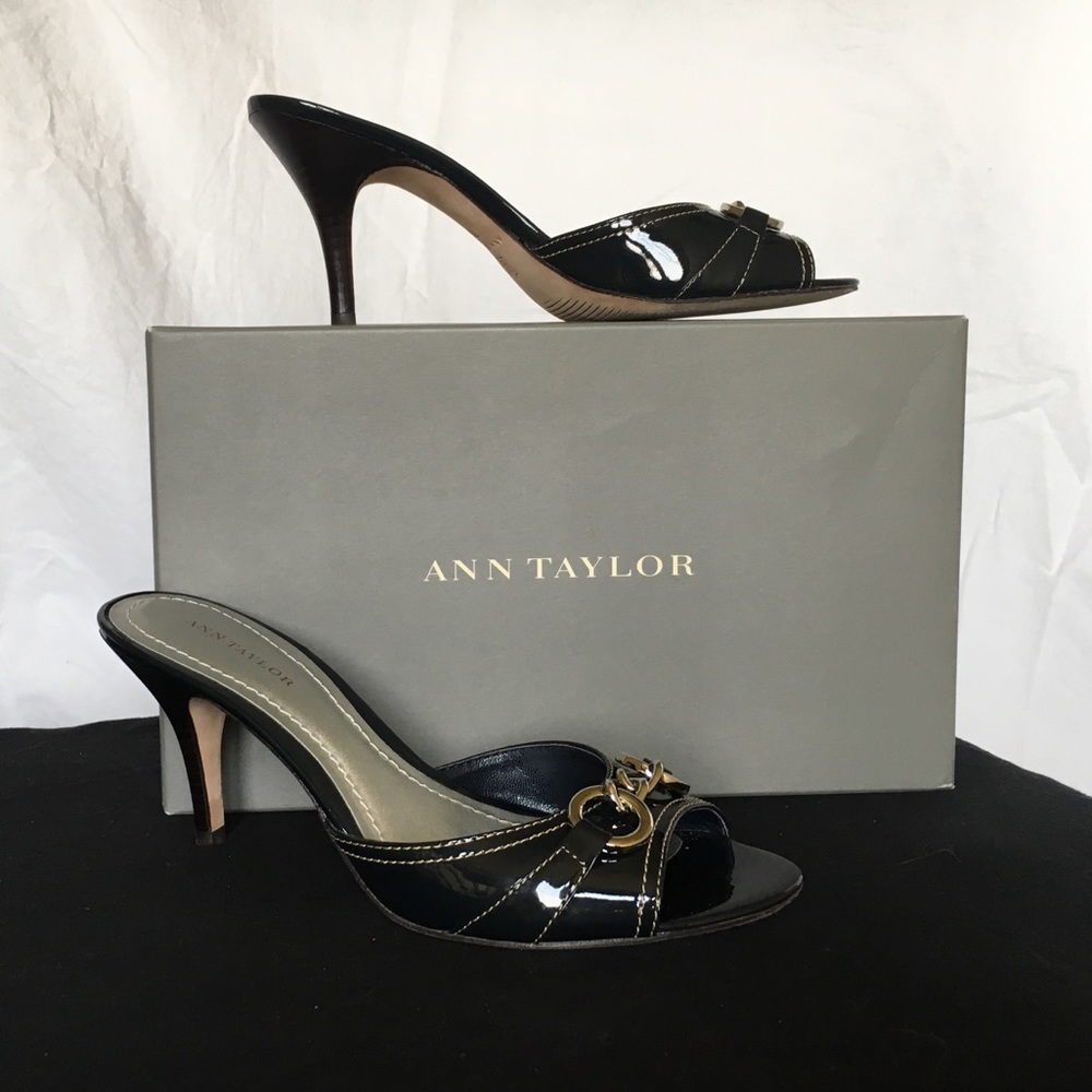 Ann Taylor Dark Navy Patent Heels